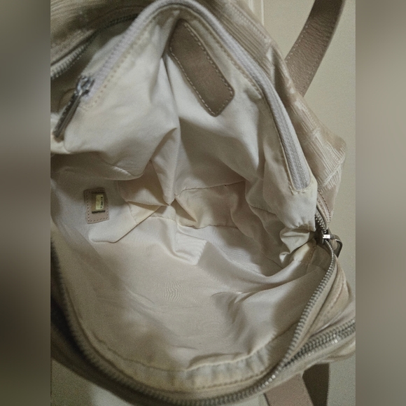 Authentic CHANEL travel line Hand Bag 2 way White CC 7186118 - Picture 12 of 16